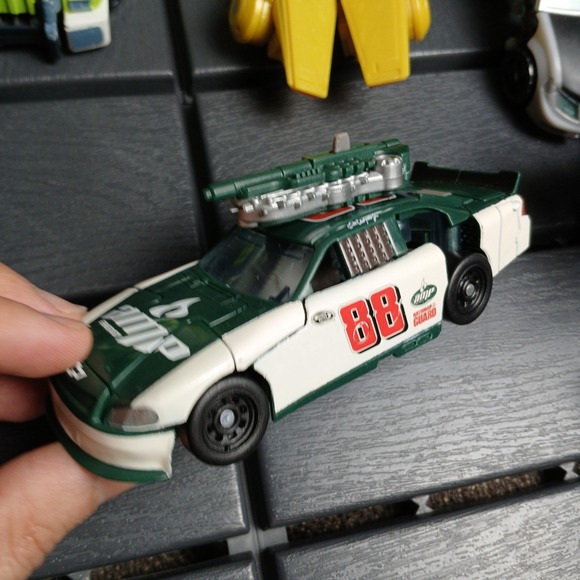 ASSORTED LOT OF 5 VTG + MODERN TRANSFORMERS VEHICLES FIGURES INCOMPLETE/COMPLETE - Picture 4 of 10